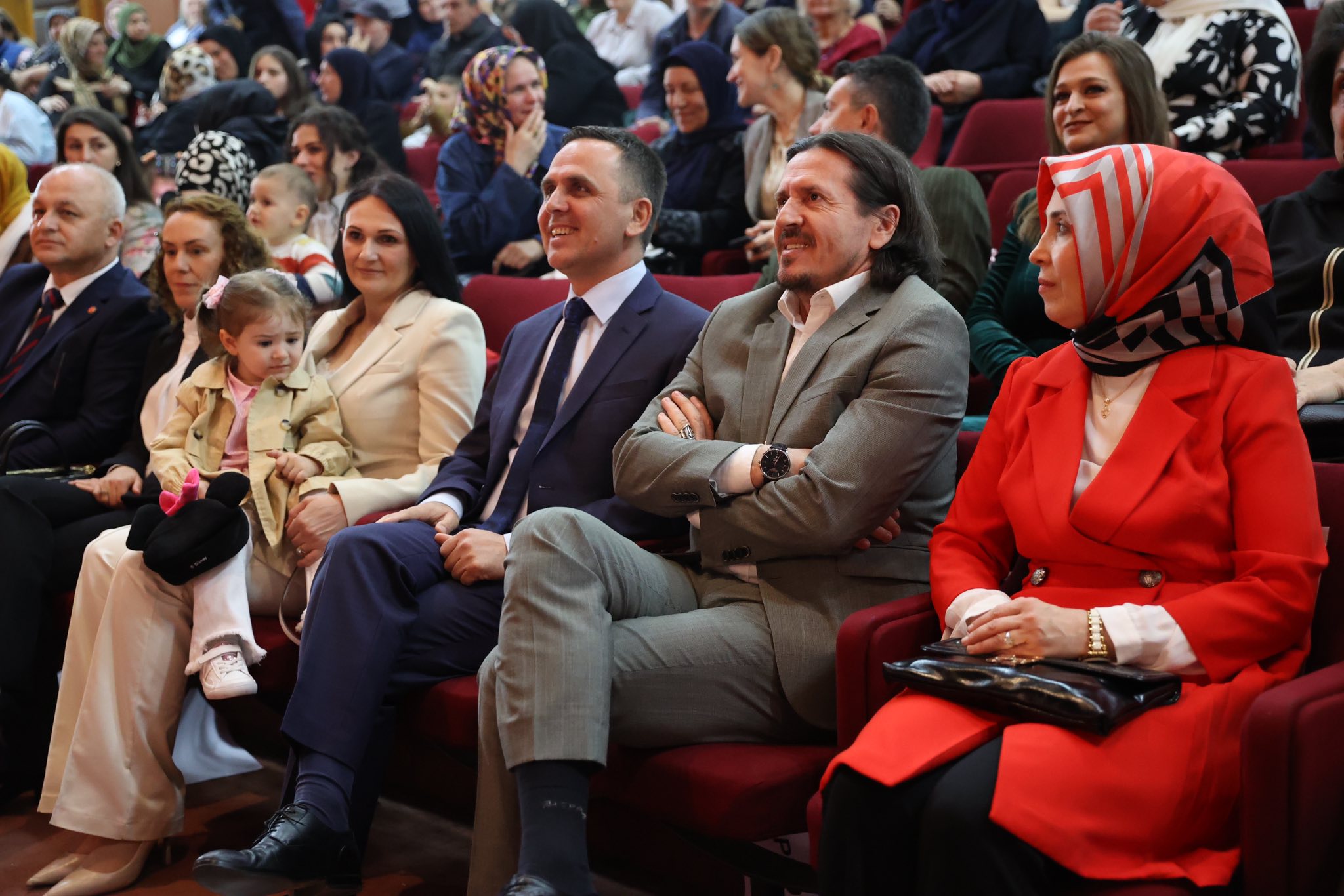 Bejxhan Iljas bëhet pjesë e shumicës parlamentare  lë Frontin Europian  