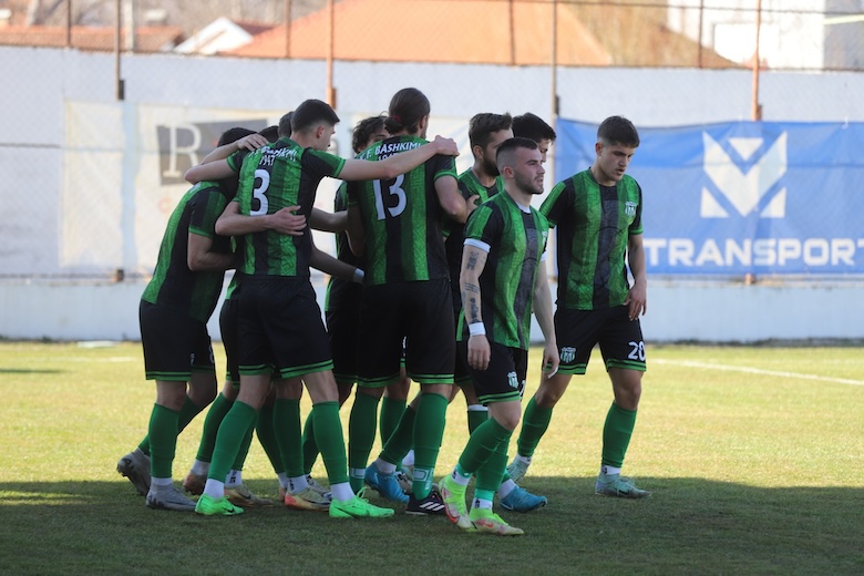 KF Bashkimi 1947 nga Kumanova ngjitet në Ligën e Parë   triumfon 2 0 ndaj KF BESA s dhe shkruan histori