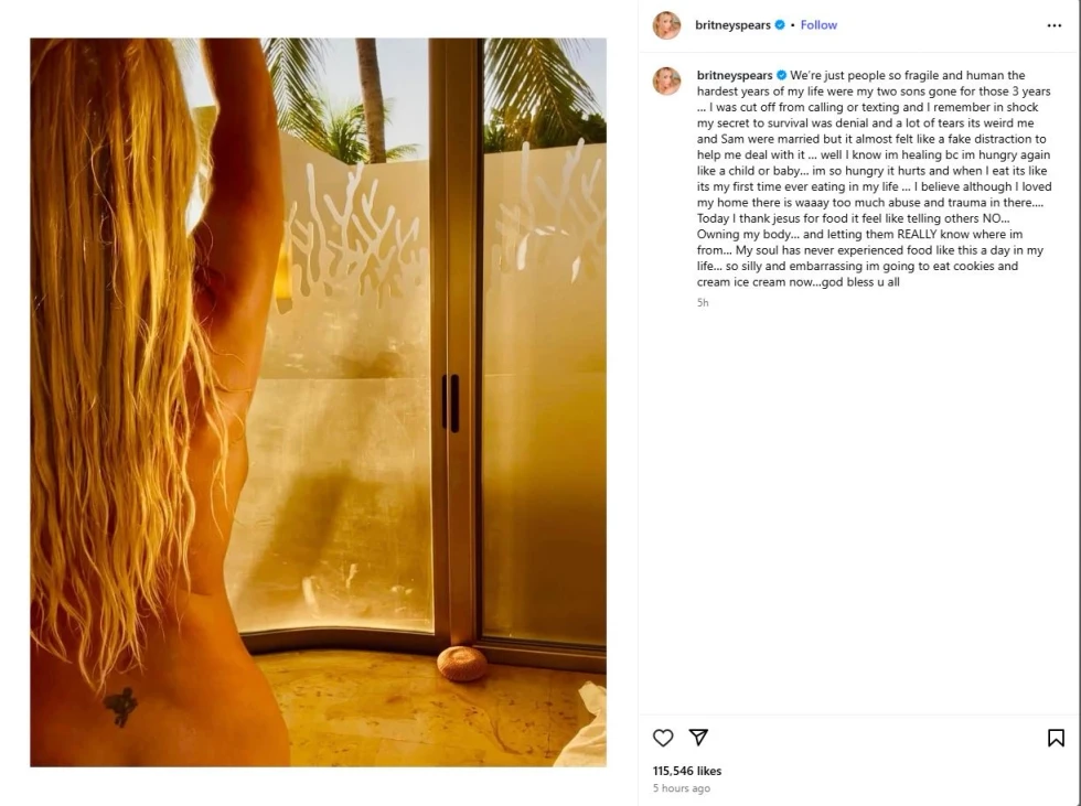 Britney Spears pozon nudo  adhuruesit sërish të shqetësuar për shëndetin e saj mendor