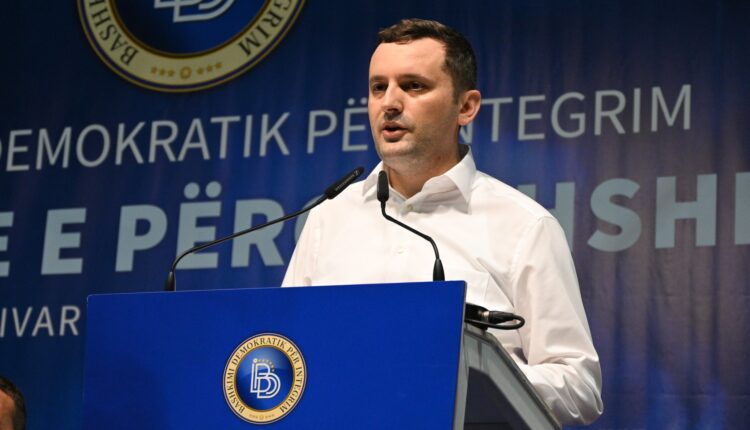Fronti Kombëtar zyrtarizon kandidatët e parë për zgjedhjet lokale  Ahmeti  Bashkë për dinjitetin shqiptar