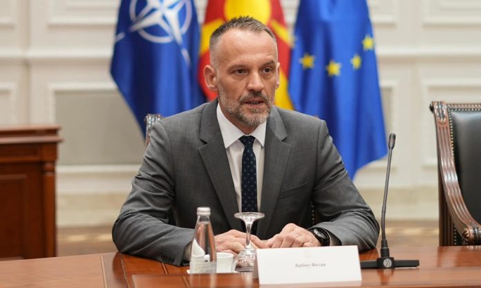 Fetai  Siç pritej  Taravari dhe Sela u barazuan me hiç