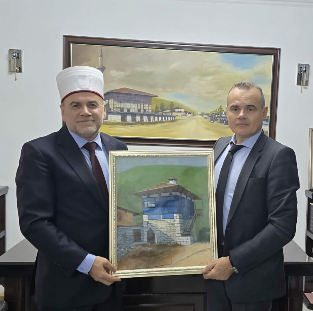 Myftiu i Tetovës  dr  Selver Xhemaili priti në takim ambasadorin e Francës