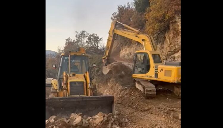 Nisin punimet për zgjerimin e rrugës në fshatin Llacë   Kasami  Tetova nuk ndalet