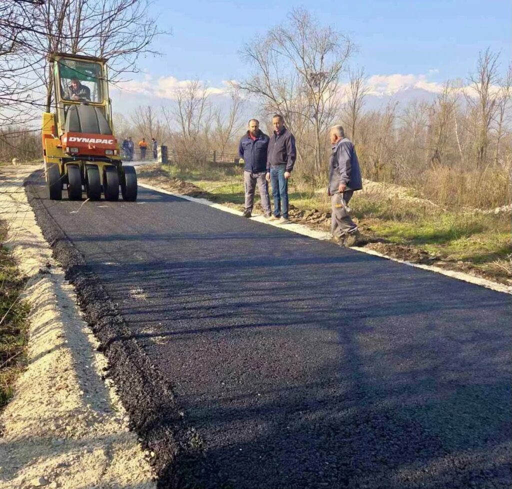Kostadinoski  Asfaltohet rrugë e re lokale në vendbanimin Kopanicë