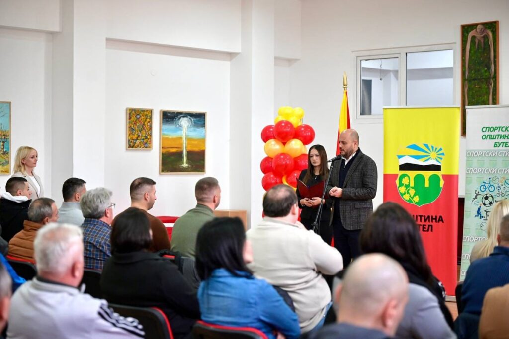 Kostovski  Komuna e Butelit ndan mjete financiare për klubet sportive