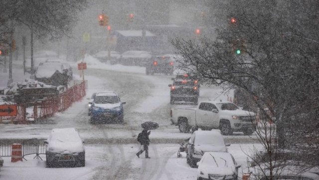 Stuhia e borës  ngrin  SHBA në  85 viktima nga i ftohti e 230 000 pa energji elektrike