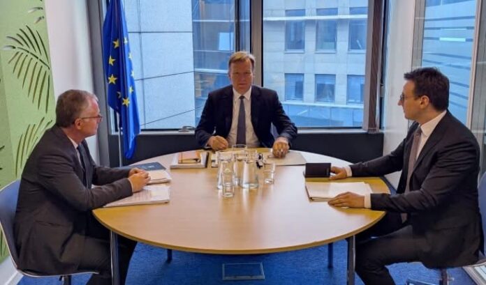 Kosova dhe Serbia dakordohen për funksionalizimin e Komisionit për personat e pagjetur
