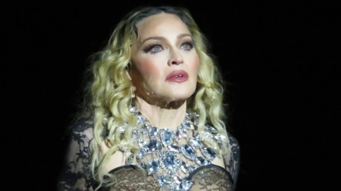 Madonna mbështet protestuesit në Iran: Populli aty nuk e ka njohur kurrë lirinë, unë qëndroj pranë tyre