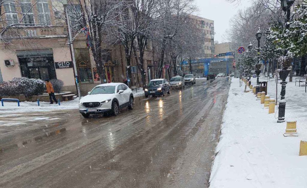 Kumanovë  Rrugët janë të hapura  ekipet e pastrimit në terren gjatë gjithë kohës