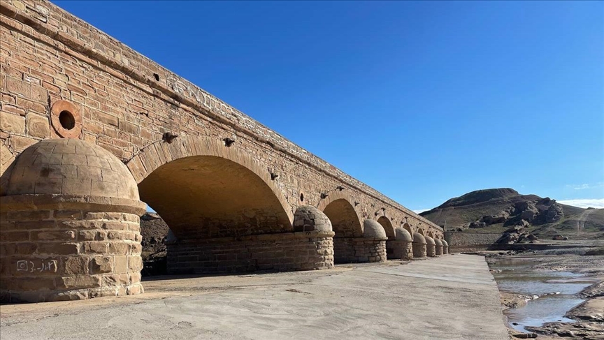 Ura historike osmane në Kirkuk qëndron ende e fortë  pavarësisht kalimit të viteve dhe përmbytjeve