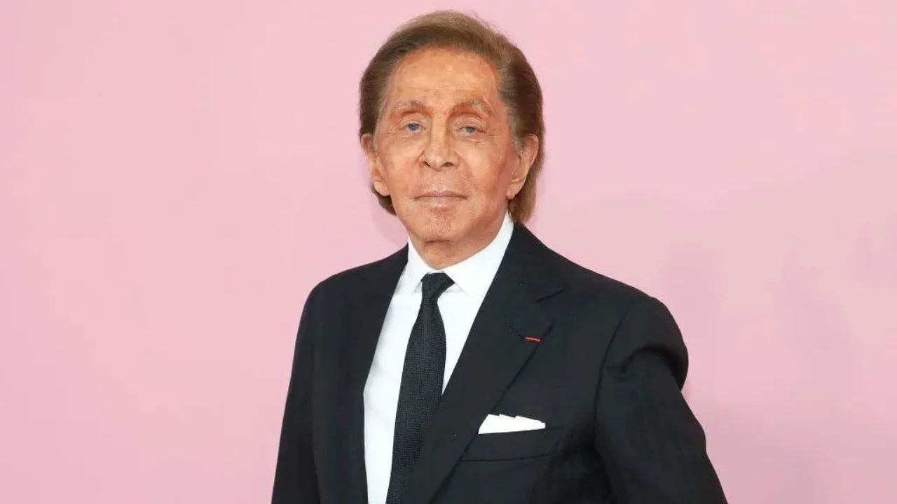 Shuhet në moshën 93-vjeçare stilisti italian i modës, Valentino Garavani