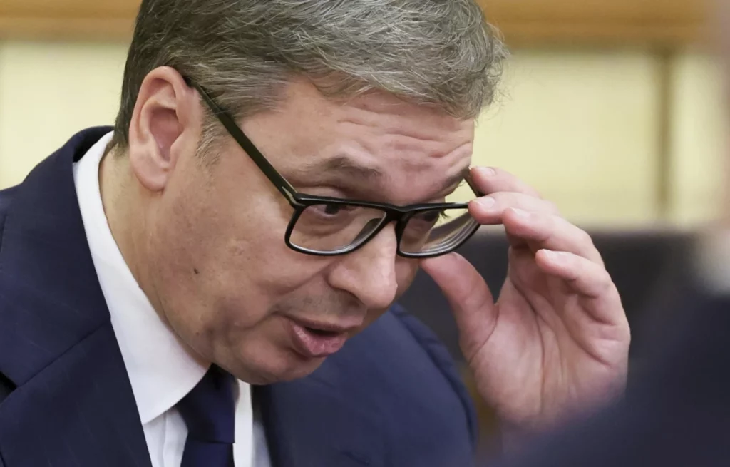 Pse Vuçiq nuk po i shpall zgjedhjet e parakohshme 