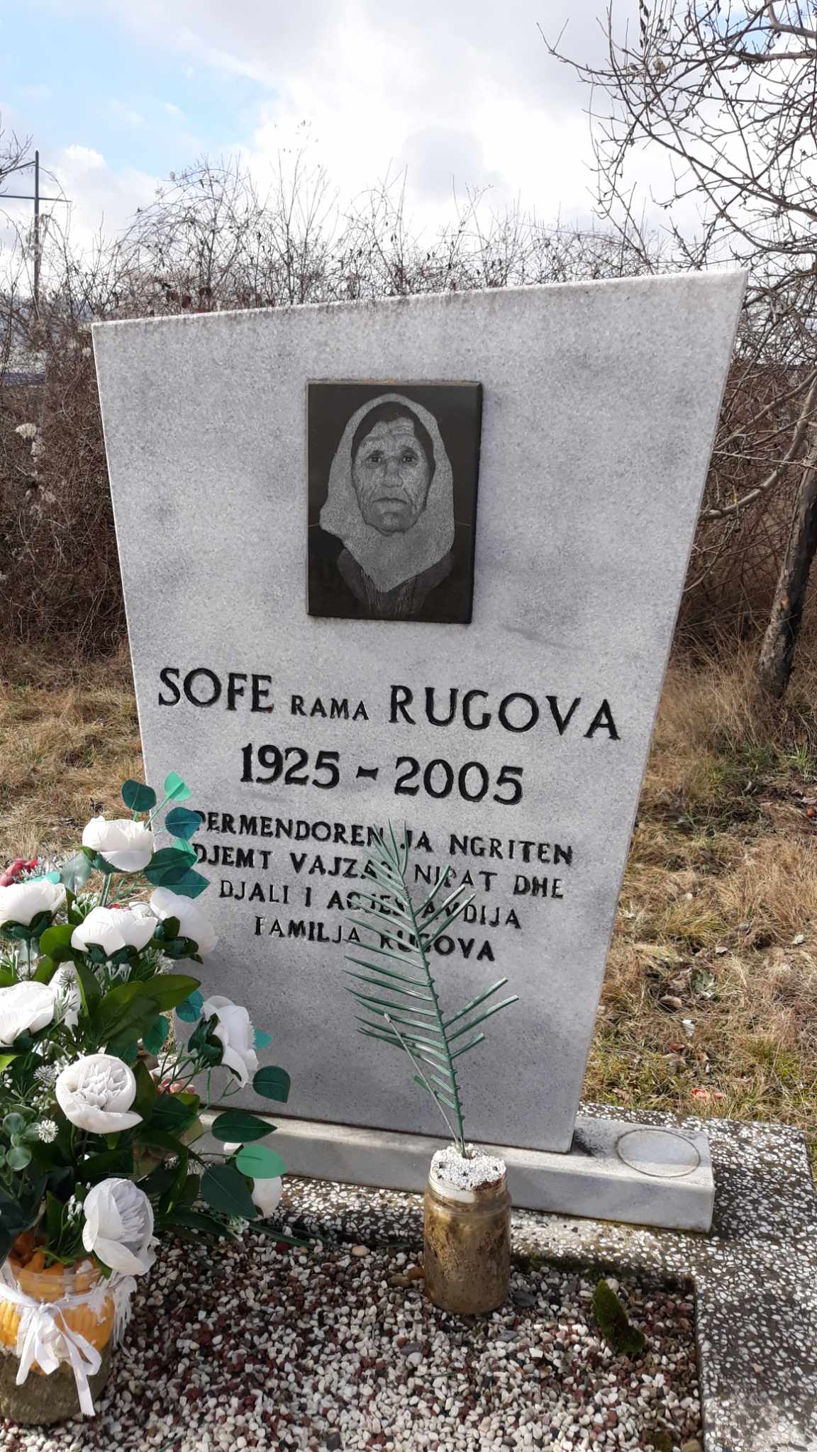 A ishte kjo nëna e Ibrahim Rugovës?