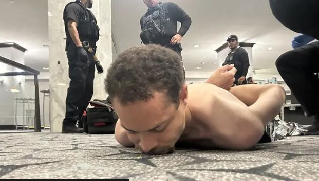  Doja të qëlloja zyrtarët e administratës Trump   Zbardhet dëshmia e autorit të sulmit në darkën me 2500 të ftuar  i pranishëm edhe Presidenti i SHBA