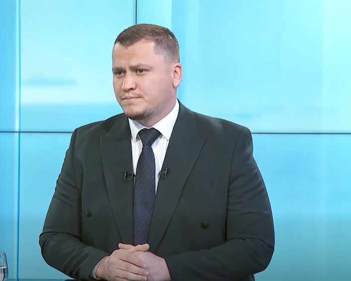 Haraçina me mbi dy milionë euro borxhe të akumuluara dhe 21 përmbarues aktivë  Beqiri  borxhet janë trashëguar ndër vite