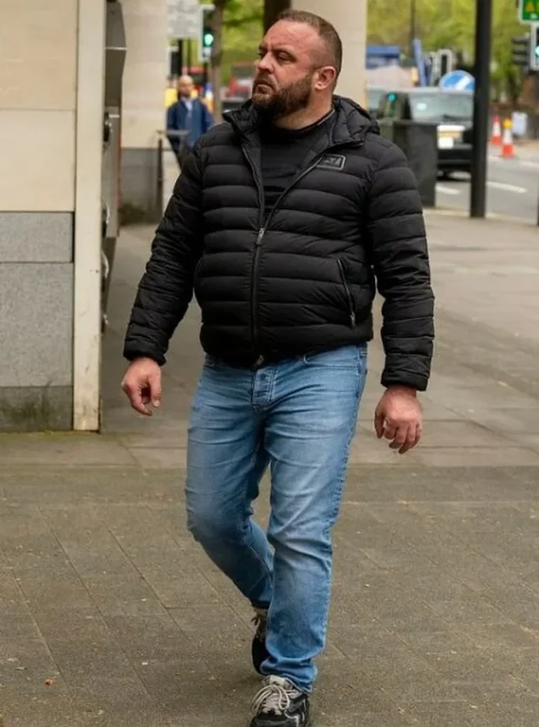 Banda e Talo Çelës e qëlloi 30 herë me AK 47   Fania  i Beratit  lutet  në Angli  Mos më ekstradoni  do më ekzekutojnë  Ata vrasin për Kryeministrin