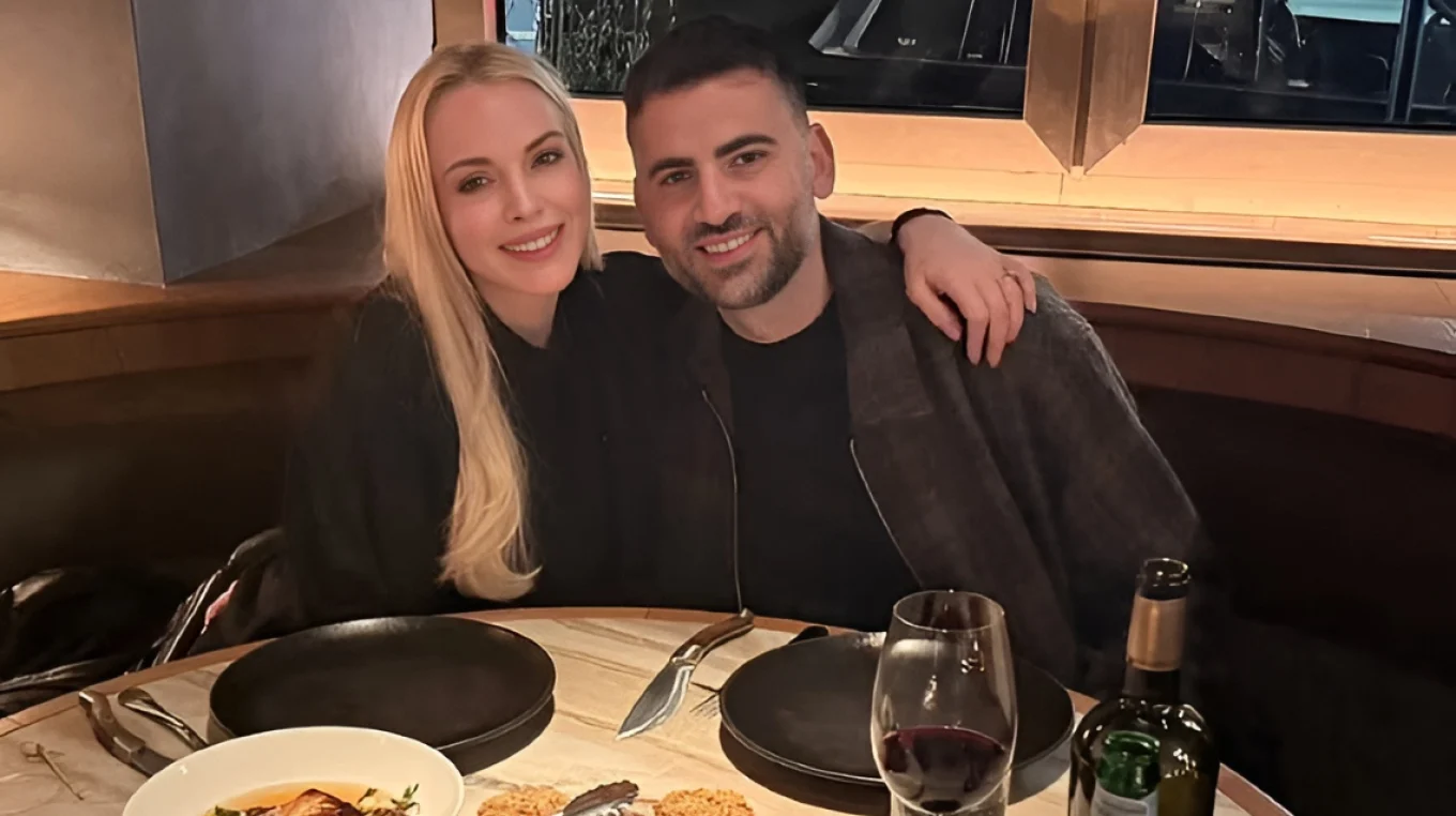 Lindsay Lohan feston 4-vjetorin e martesës me Bader Shammas, darkë romantike mes çiftit në New York