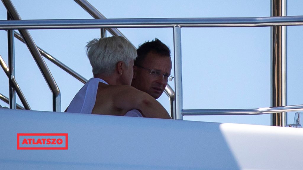 Skandal me jaht luksoz  Szijjártó shpjegon pushimet  përmend  ftesë nga miku  dhe Covid in