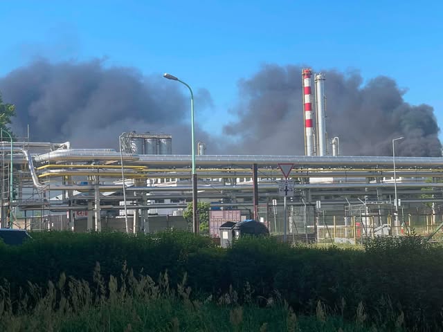 Shpërthim në uzinën petrokimike të MOL në Hungari  një i vdekur dhe disa të plagosur