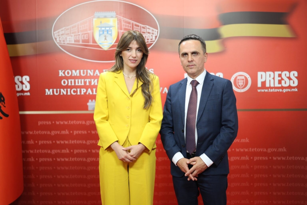 Kasami pret U D presidentes  Albulena Haxhiu  Do të jemi afër Qeverisë së re të Kosovës