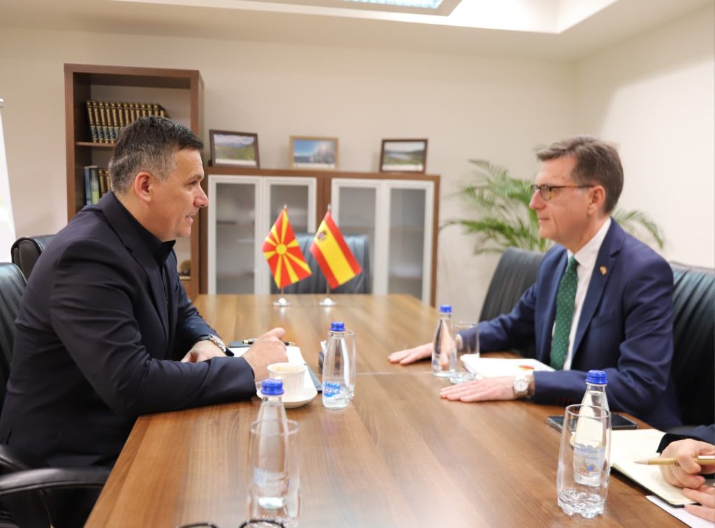 Takimi Hoxha   Ortiz  Vazhdon bashkëpunimi i suksesshëm me Spanjën në fushën e mjedisit jetësor