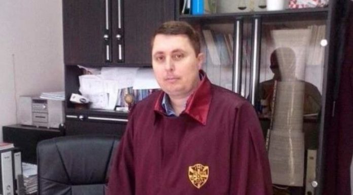 Avokati nga Kumanova  Flamurin na e ka ndaluar Ali Ahmeti me ligj