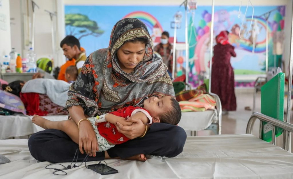 Alarm në Bangladesh  Mbi 50 mijë raste me fruth dhe 320 viktima  spitalet në kolaps