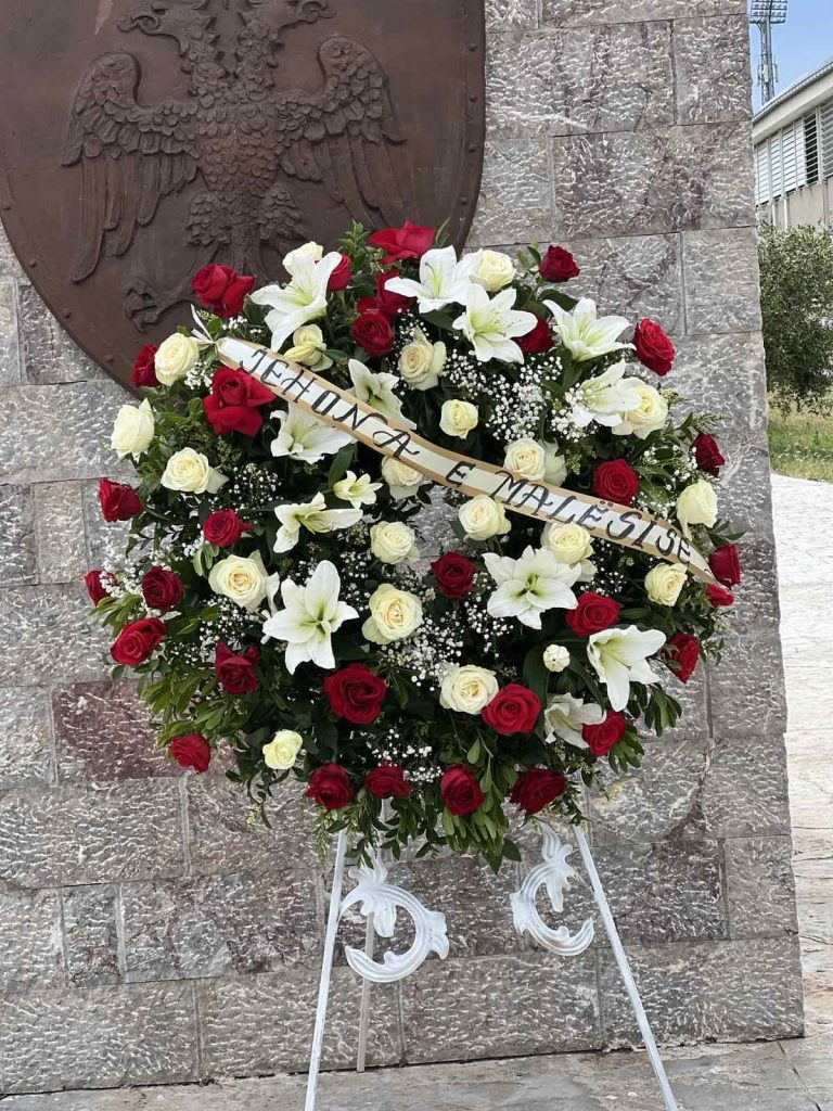 Shoqata  Jehona e Malësisë  nderon Skënderbeun në Tuz  Berishaj  Simbol i përjetshëm i kombit shqiptar