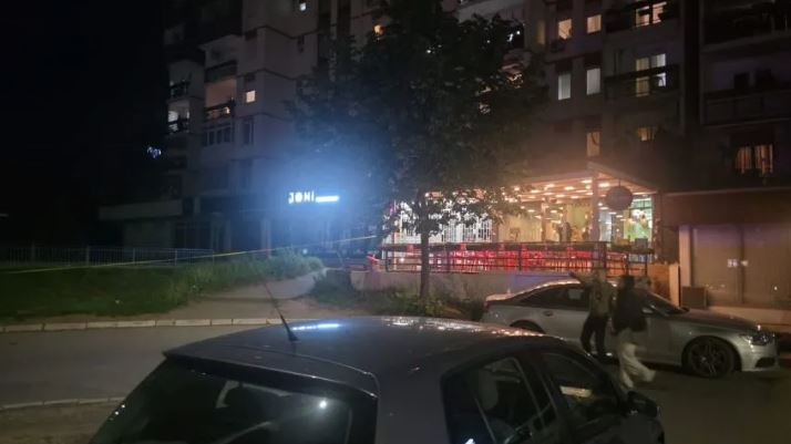 Qëllohet me armë zjarri një person  transportohet në spital me plagë në kokë