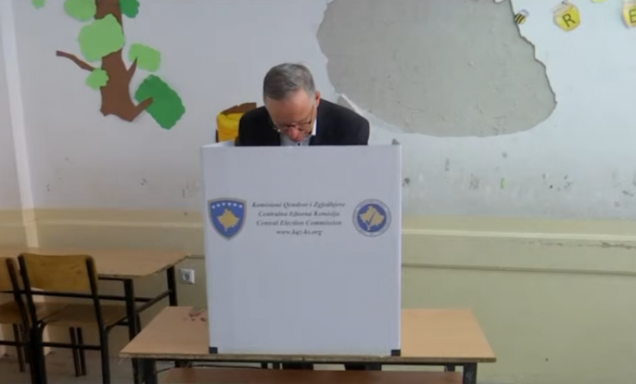Voton Bedri Hamza  u bën thirrje qytetarëve që ta shfrytëzojnë të drejtën e tyre