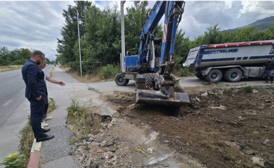 me-shume-se-10-vite-neglizhence-memishi-rregullohet-trotuari-dhe-kanali-i-ujitjes-ne-pershefc-gllogje