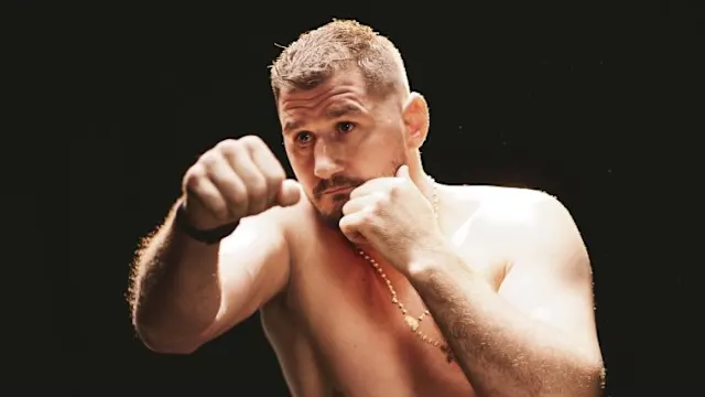 Kristian Prenga sfidon Anthony Joshua n  Do ta trondit botën  ndeshja nuk do të zgjasë 10 raunde