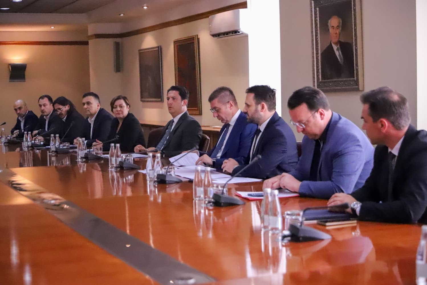 Ministri Hoxha  Deri në fund të vitit 2026 do të thjeshtohen 15 procedura administrative në Ministrinë e Mjedisit