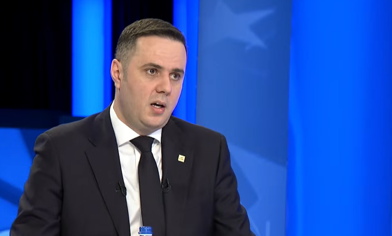 LDK i jep mandat Abdixhikut për bisedime me LVV në  Haziri zbulon tri parimet