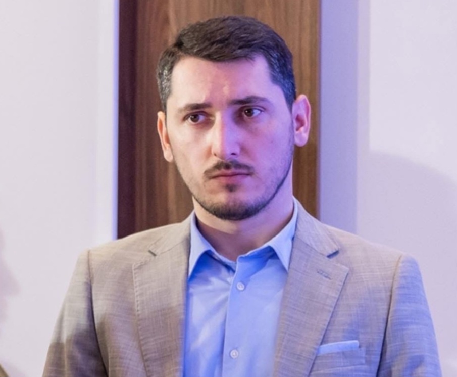 Përtej polemikës mbi përkatësinë e Ulqinit  identiteti  qytetaria dhe pluralizmi