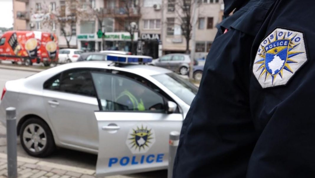 58 aksidente dhe 2456 gjoba trafiku të shqiptuara për 24 orë