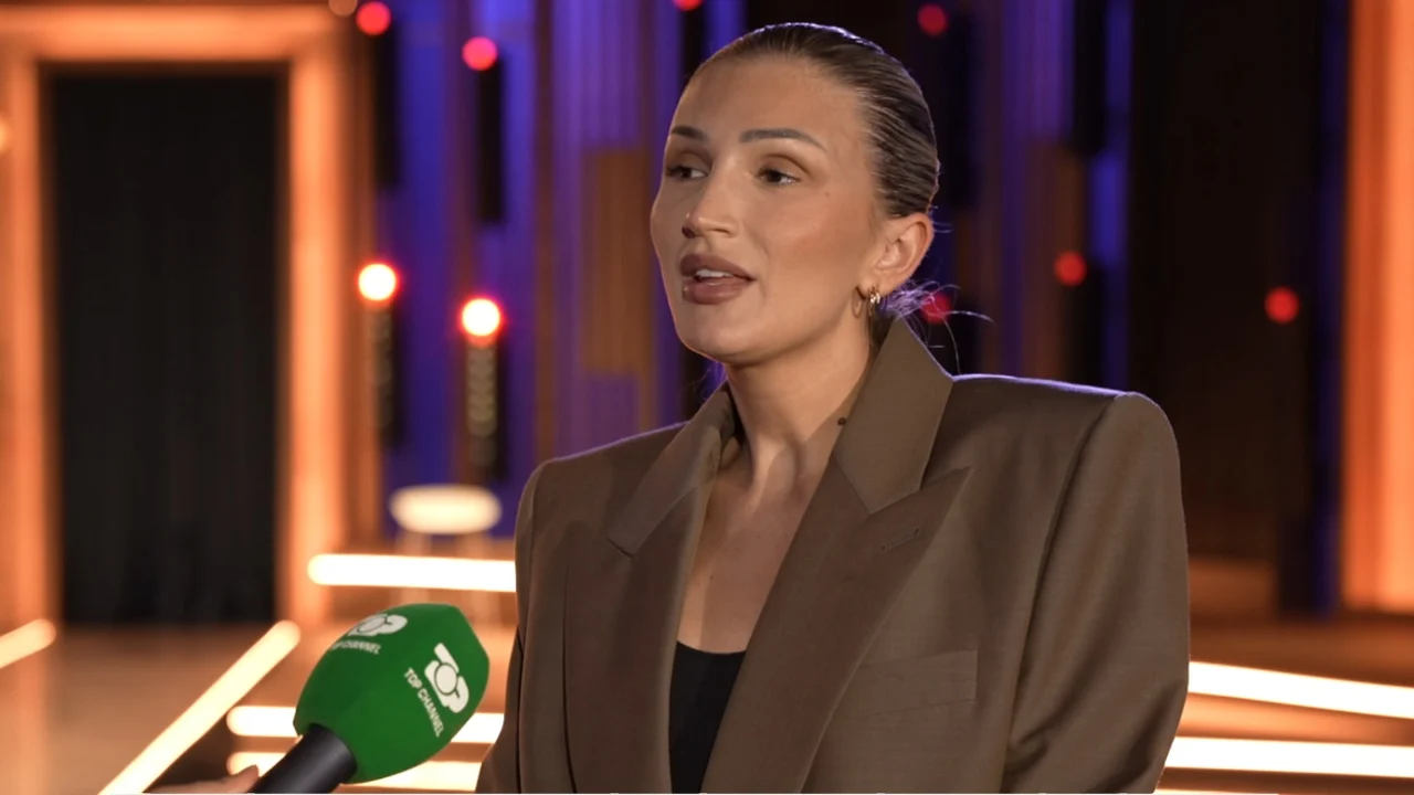 Top Channel hap sezonin e ri  Sara Hoxha  Pas 25 vitesh histori  ndryshojmë për të mbetur zgjedhja e parë e shqiptarëve