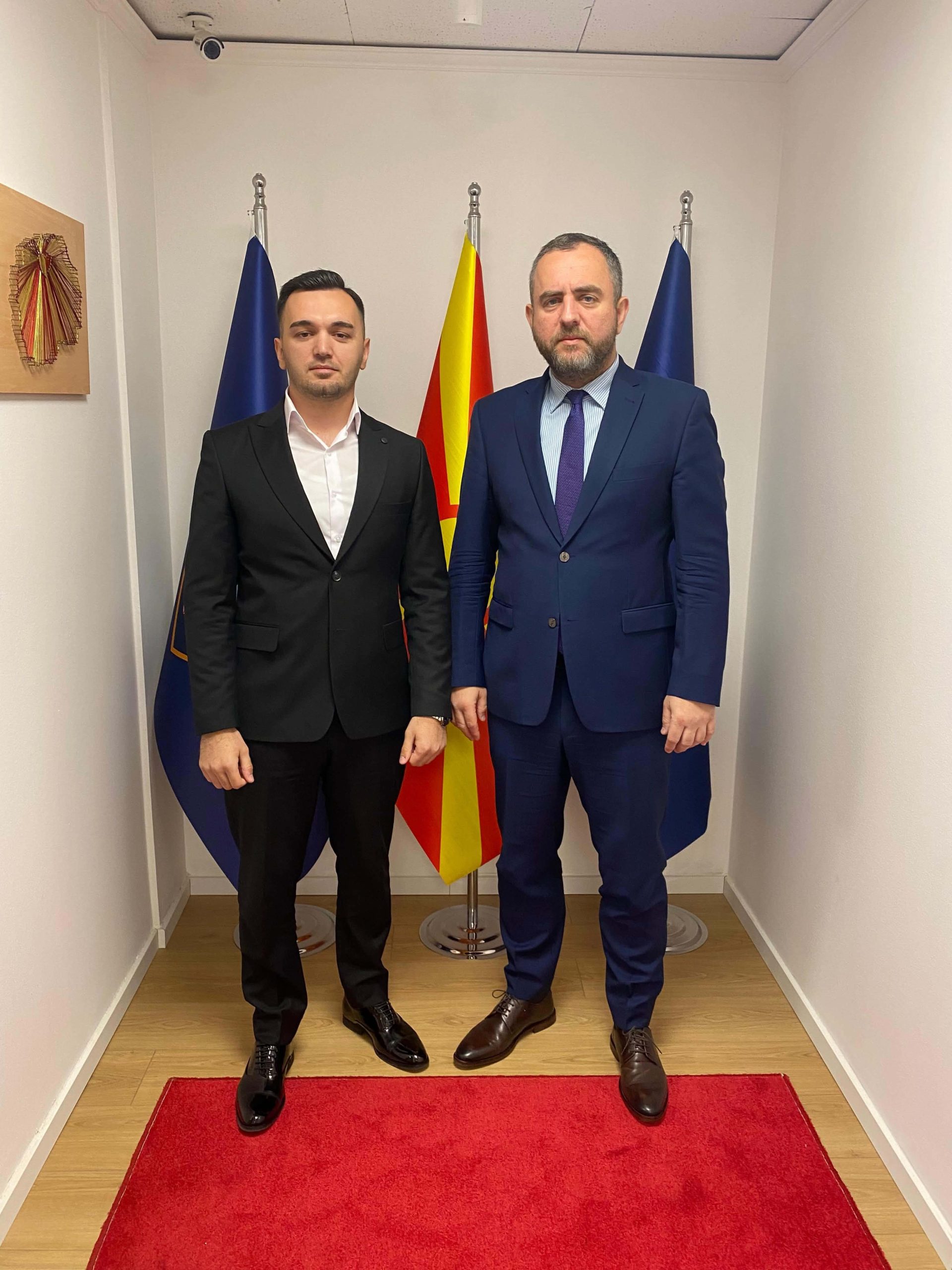 Akademiku më i ri në rajon Rijad Bejtulla gëzon rrespekt nga diplomacia perëndimore dhe merr vlerësime të larta në fushën e sigurisë