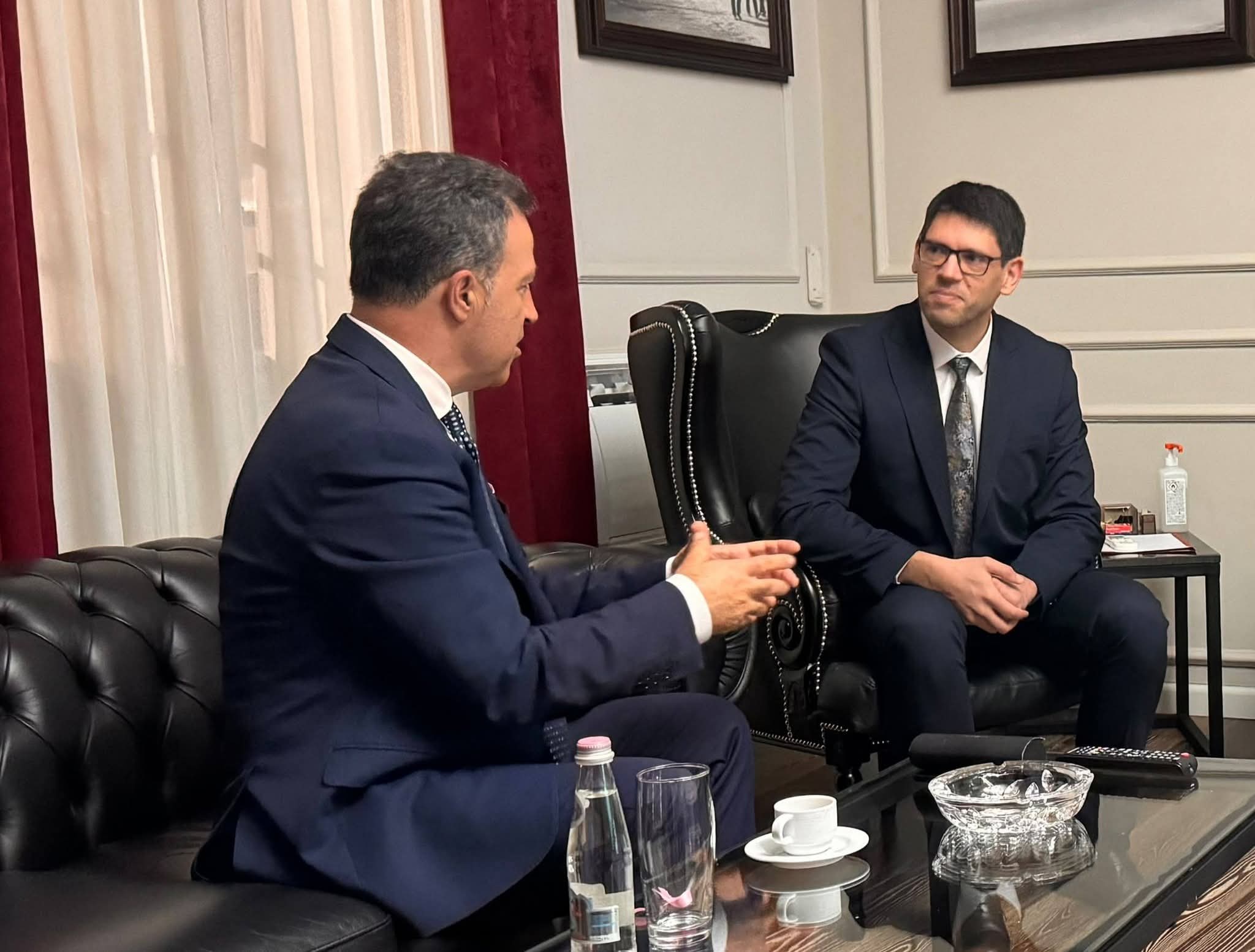 Marrëdhëniet Shqipëri Maqedoni e Veriut  çelës për avancimin e bashkëjetesës dhe bashkëpunimit